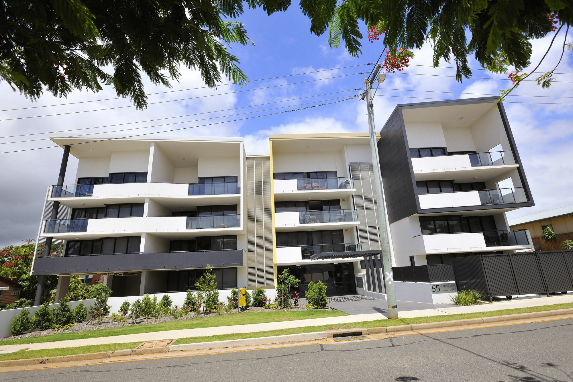 Apartments G60 Гладстон Екстериор снимка